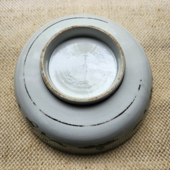 Chinese Famille Noir Porcelain Serving Bowl Birds of Paradise Flower Yellow Trim - Picture 3 of 10